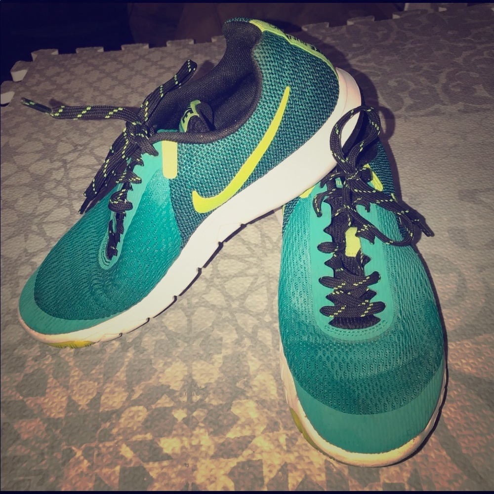 Nike Flex Women’s Running Shoes